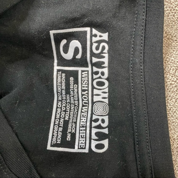 Astroworld Travis Scott Put One A Happy Face Shirt - Picture 5 of 5